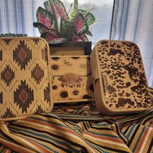 Traveling Jewelry Storage